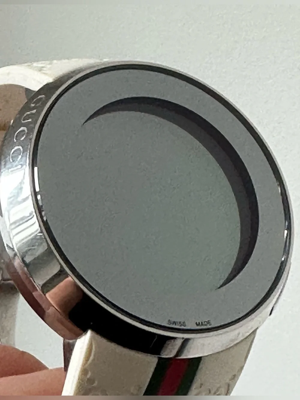 Gucci White Digital Round Watch with Green-Red Web Stripe